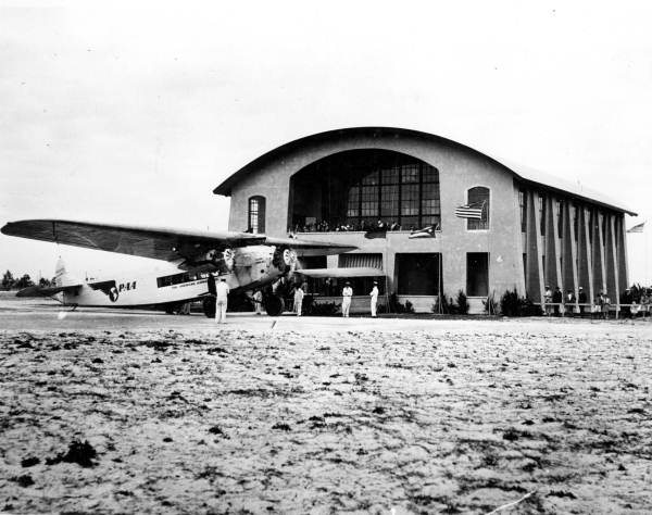 Pan Am's first terminal, 1930s Photo of Pan Am's first terminal, 1930s
